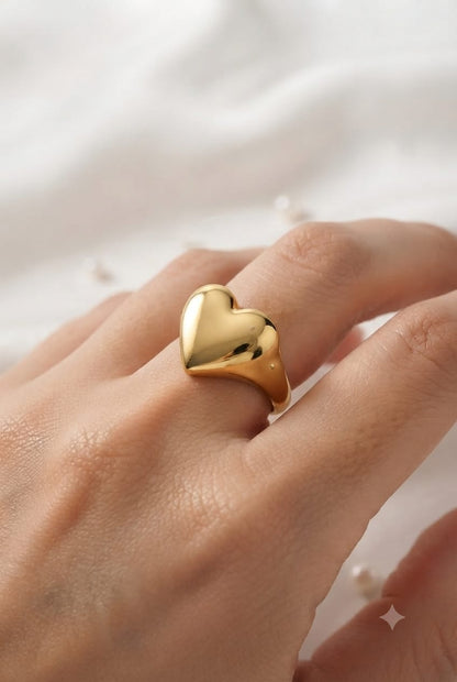 Heart Statement Ring - Anti Tarnish